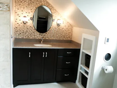 Lakeville Primary Bathroom Remodel with Mosaic Tile Wall – photo 12