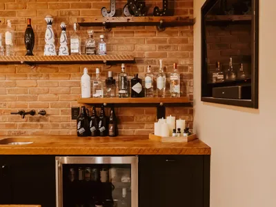 Burnsville Basement Remodel – Bar & Entertainment – photo 3