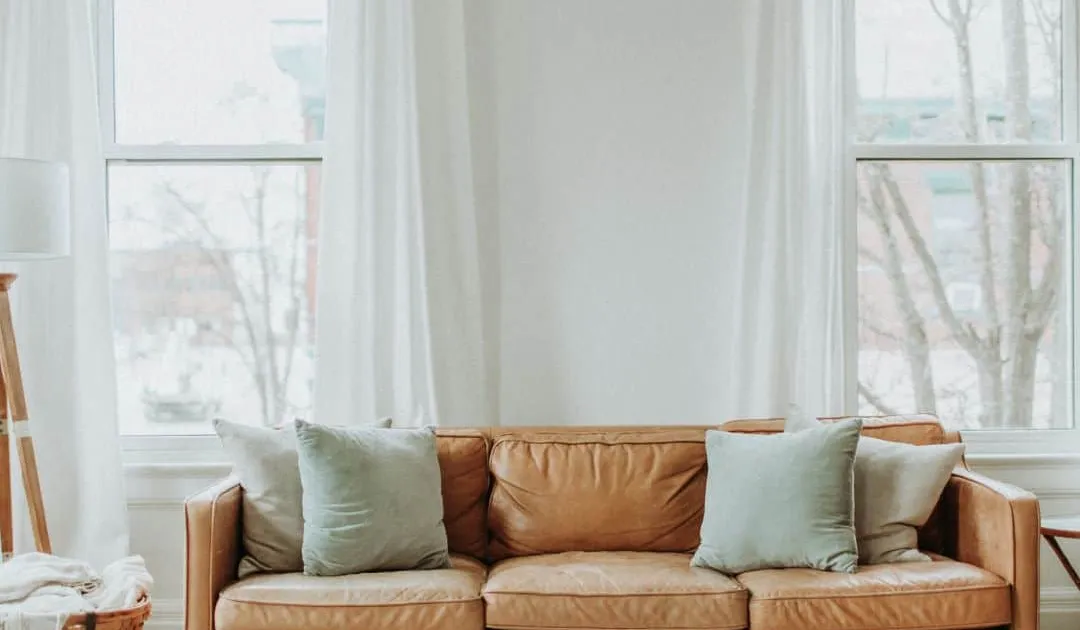 8 Essential Tips for Selecting Elevated Window Treatments