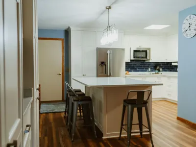 Lakeville Kitchen Remodel with Blue Tile Backsplash – photo 3