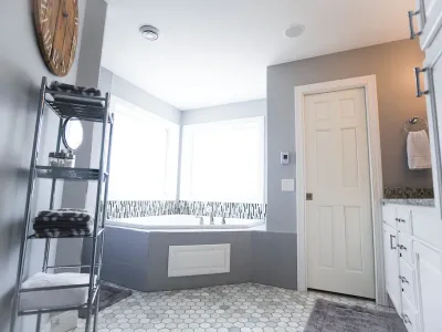 Prior Lake Primary Bathroom Remodel with Marble Hex Tile – photo 2