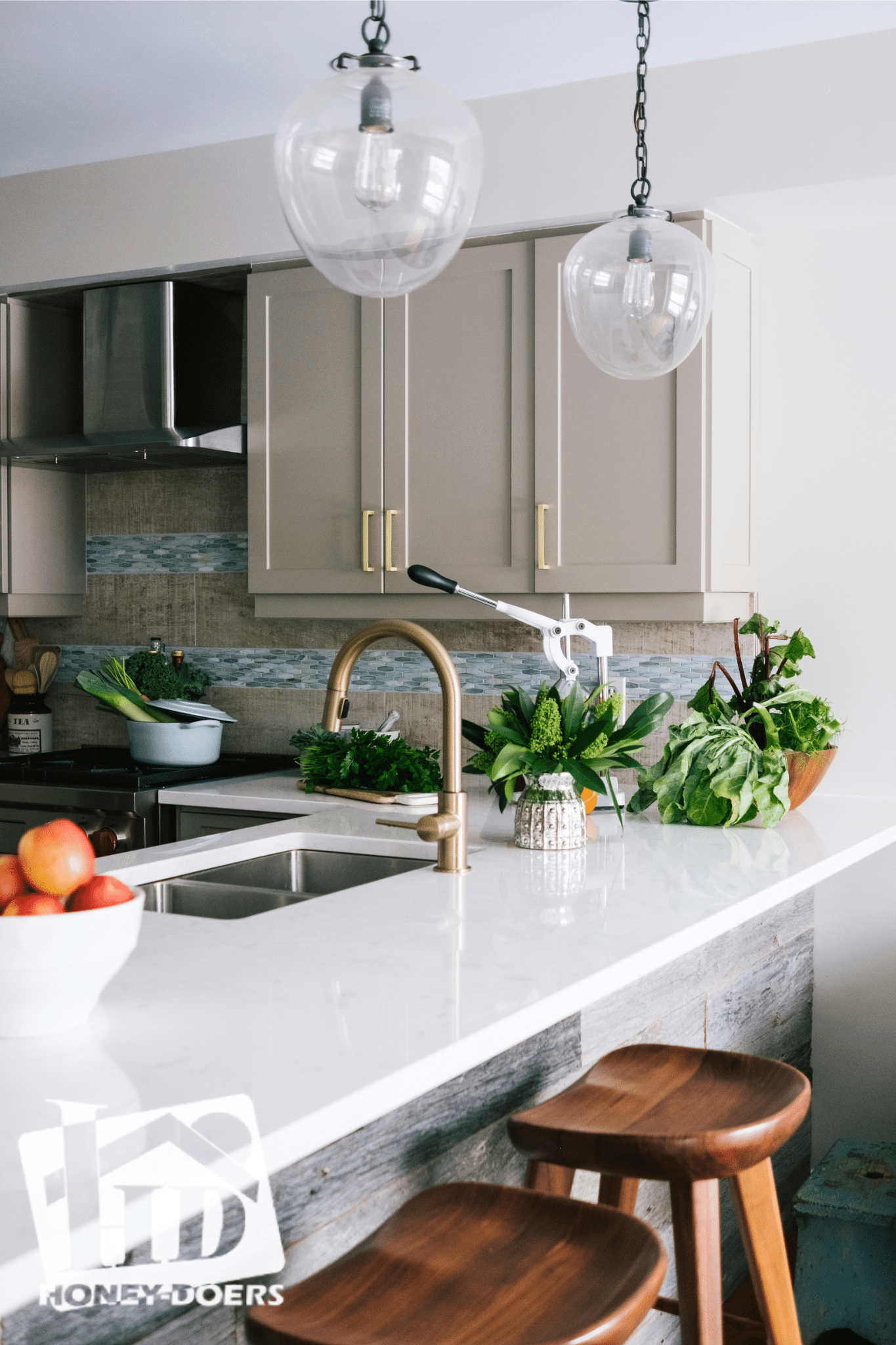 Beautiful Breakfast Bar Kitchen Design Inspiration
