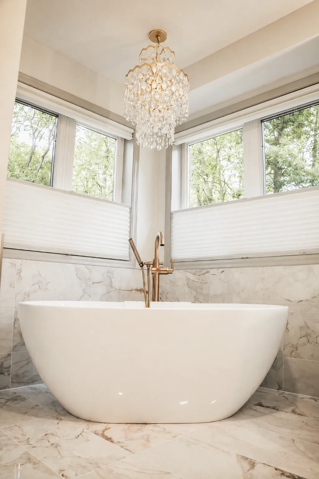 A Brighter, More Open Primary Bathroom in Burnsville – photo 2