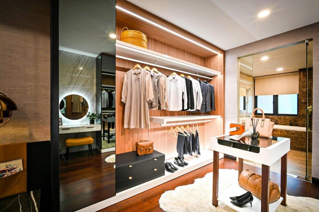 luxury walk in closet